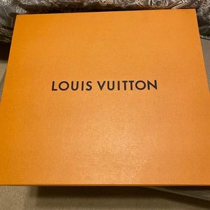 COPY - Louis Vuitton box and dust cover